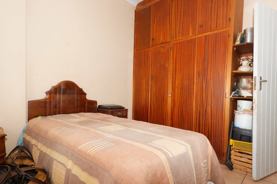 5 Bedroom Property for Sale in Wilkoppies North West